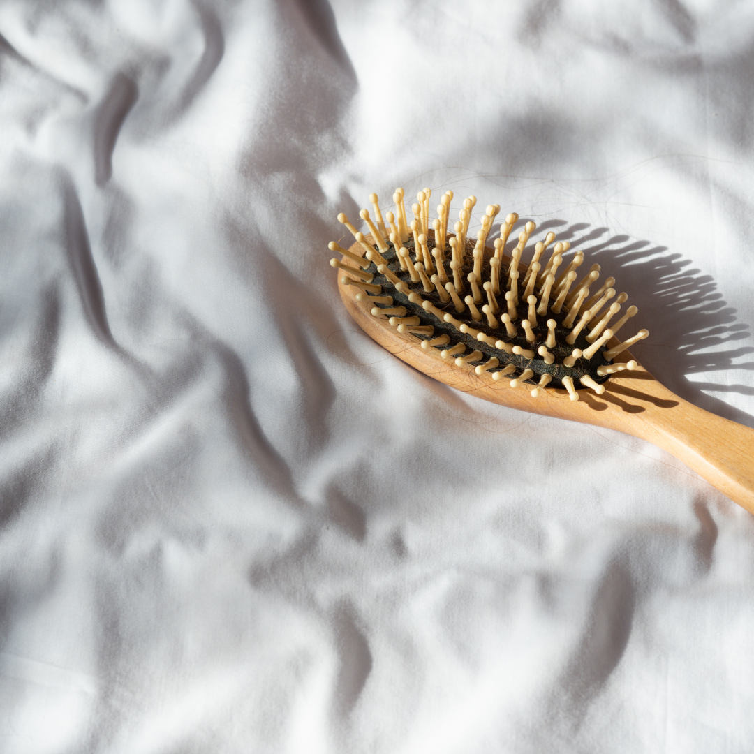 <span class="multi" lang="de">Haarausfall: Warum und wie Sie Ihre Locken richtig pflegen können. Teil 1: Einleitung</span><span class="multi" lang="en">Haarloss: Reasons and how to take care of your curly hair. Part 1: Introduction</span>